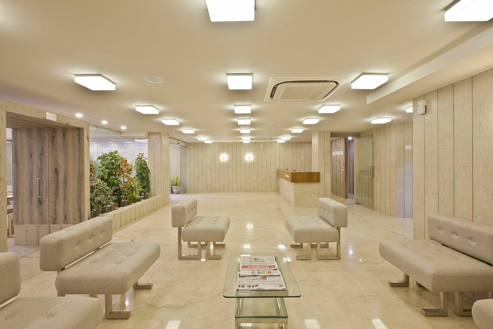 Scenaria Hotel Ahmedabad Ngoại thất bức ảnh