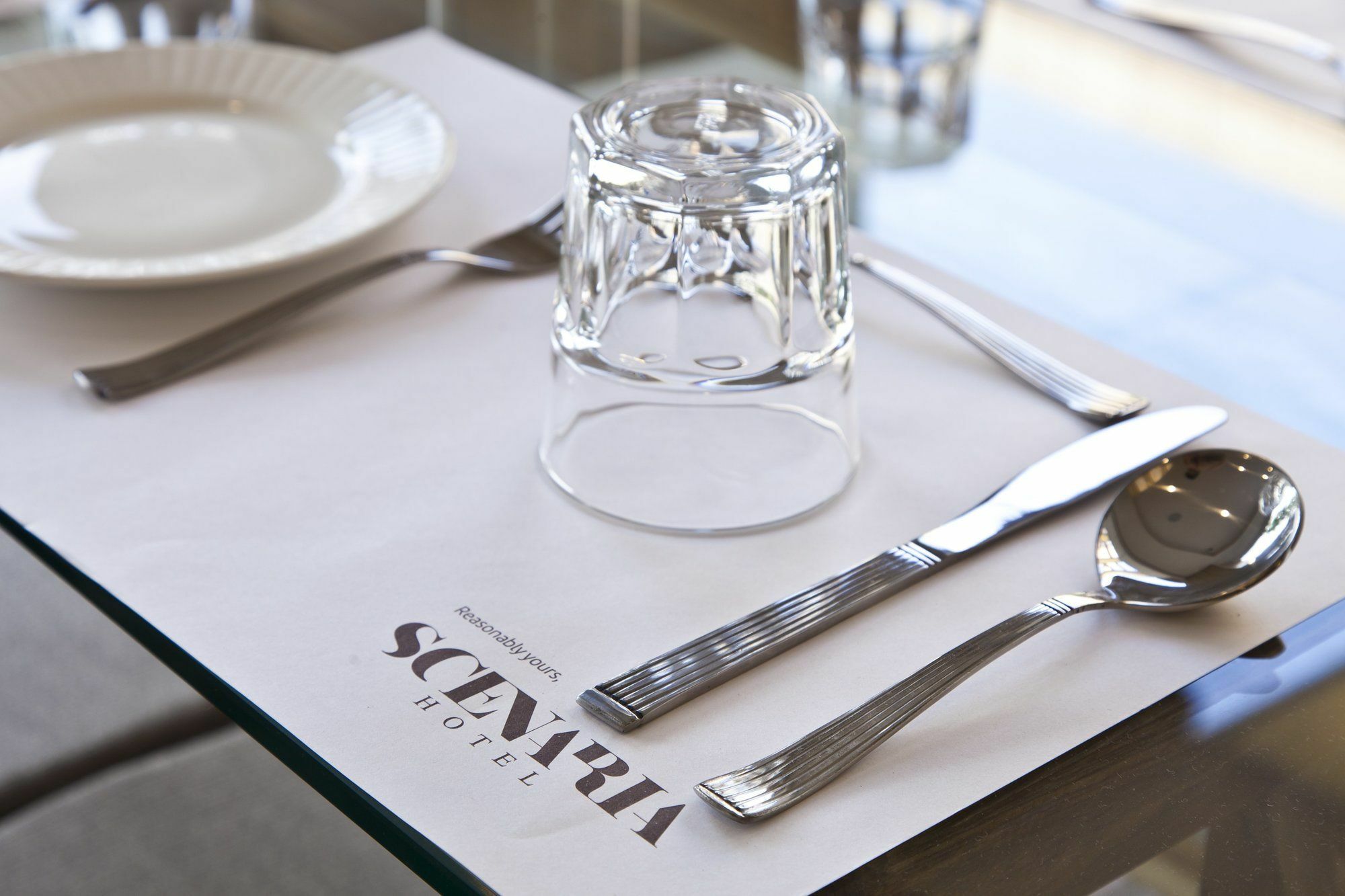 Scenaria Hotel Ahmedabad Ngoại thất bức ảnh
